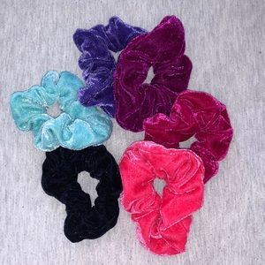 Velvet Scrunchie Pack